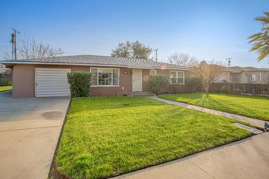3846 Maywood Drive S, Fresno, CA 93703 - Image #3