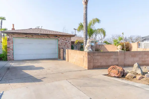 5036 E Sooner Drive, Fresno, CA 93727