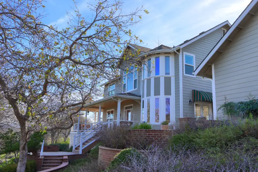 42158 John Muir Drive, Coarsegold, CA 93614 - Image #2