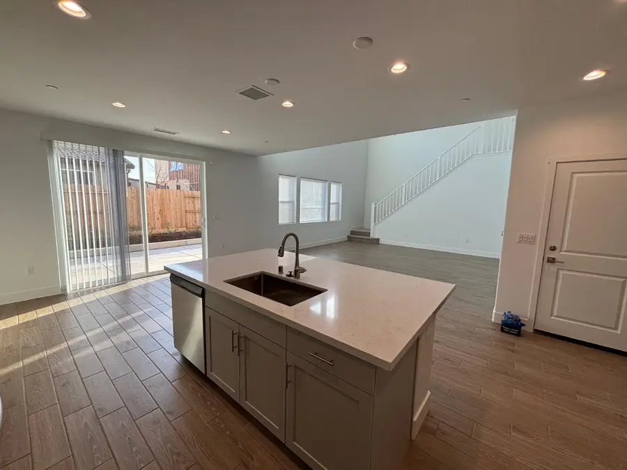 2909 E Corteza Drive, Fresno, CA 93730 - Image #3