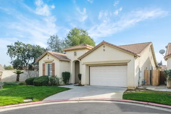 2452 E Marquise Court, Fresno, CA 93720