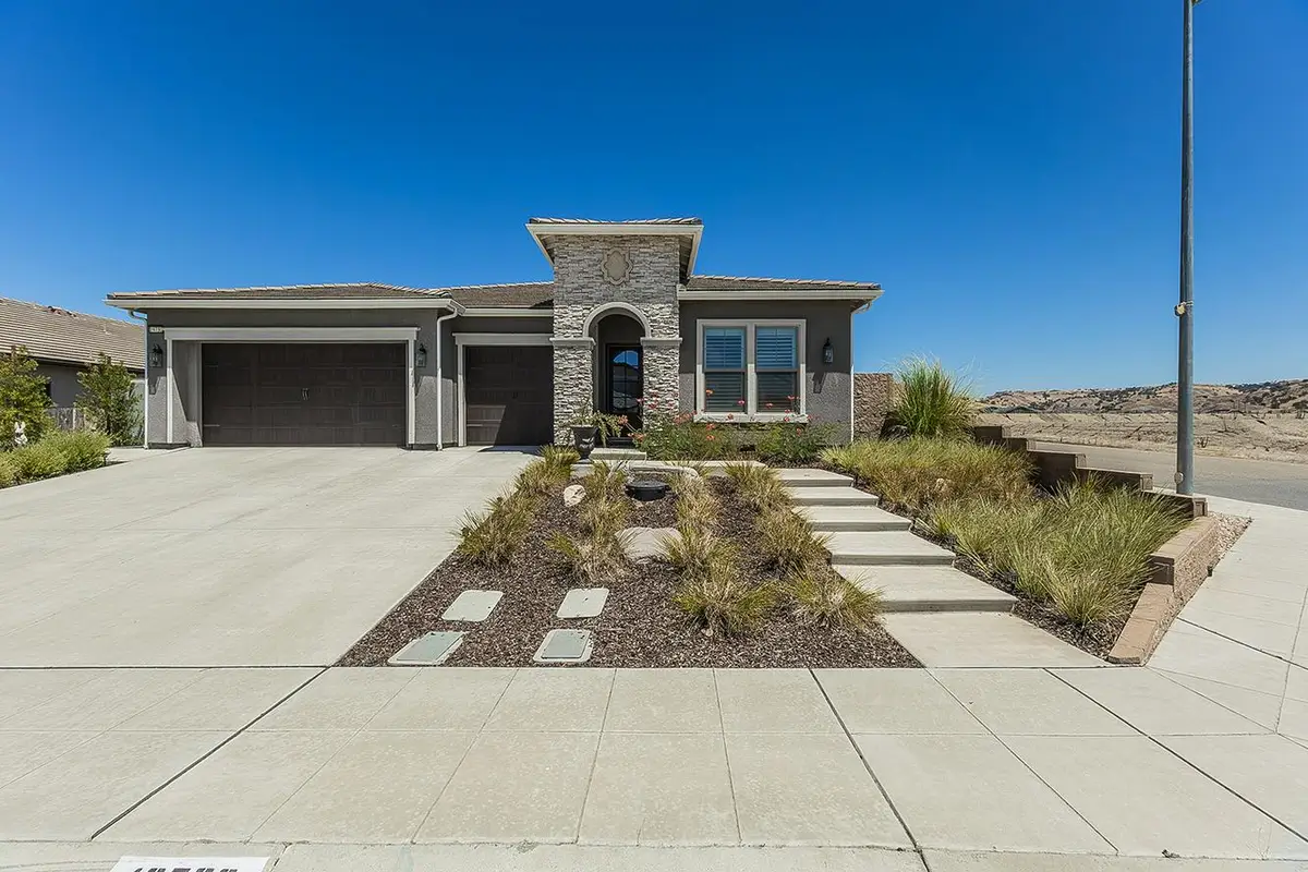 19732 Desert Willow Lane, Friant, CA 93626 - Image #1