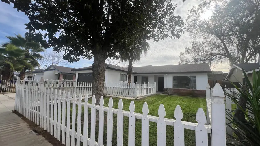 4249 W Michigan Avenue, Fresno, CA 93722 - Image #3