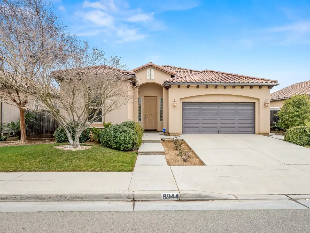 6944 W Wrenwood Lane, Fresno, CA 93723 - Image #1