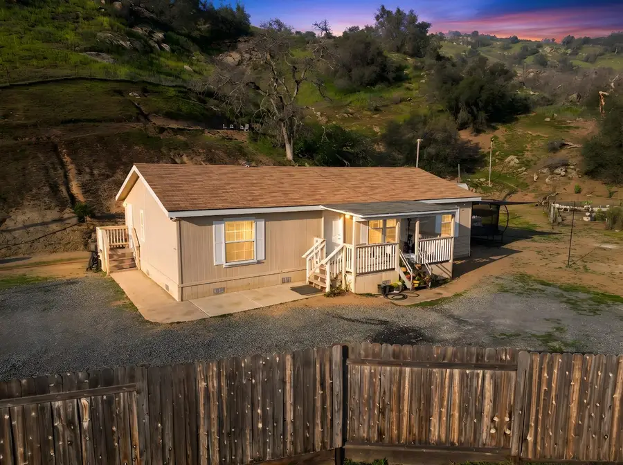 38590 Baywood Lane, Yokuts Valley, CA 93675 - Image #3