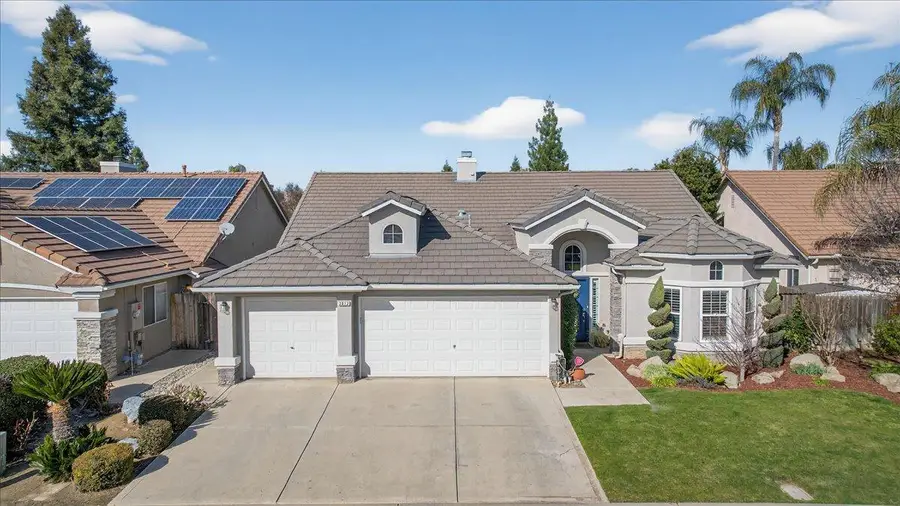 2672 E Bristol Court, Fresno, CA 93720 - Image #2