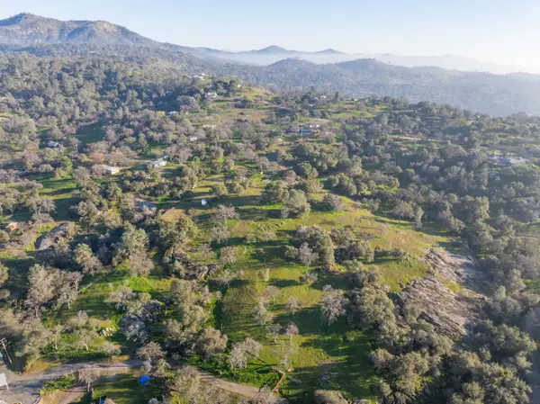 1234 Prather, Prather, CA 93651