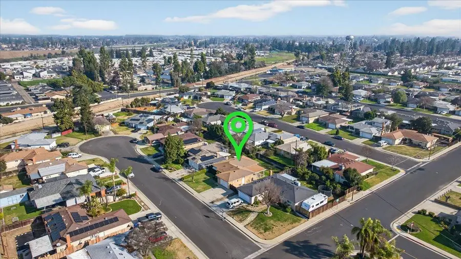 1335 Cindy Avenue, Clovis, CA 93612 - Image #3
