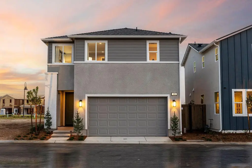 586 Ophelia Avenue, Madera, CA 93636 - #1