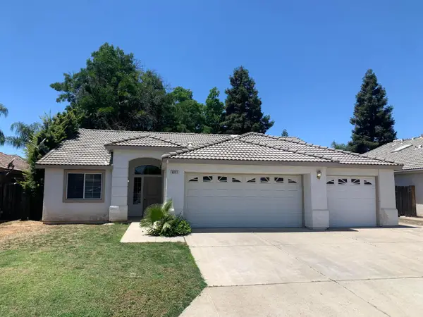 8651 N Woodrow Avenue, Fresno, CA 93720