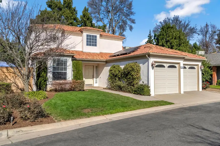 1248 E Loma Linda Avenue, Fresno, CA 93720 - Image #2