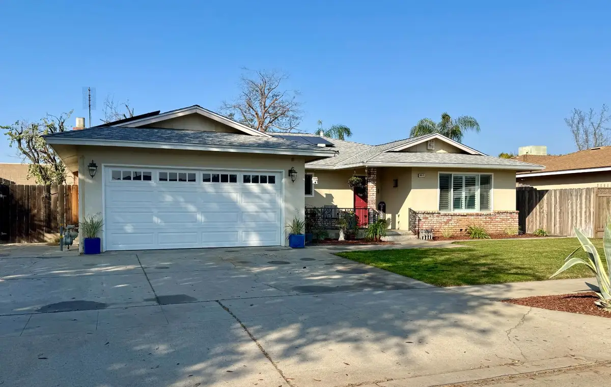 6919 N Rowell Avenue, Fresno, CA 93710 - Image #1