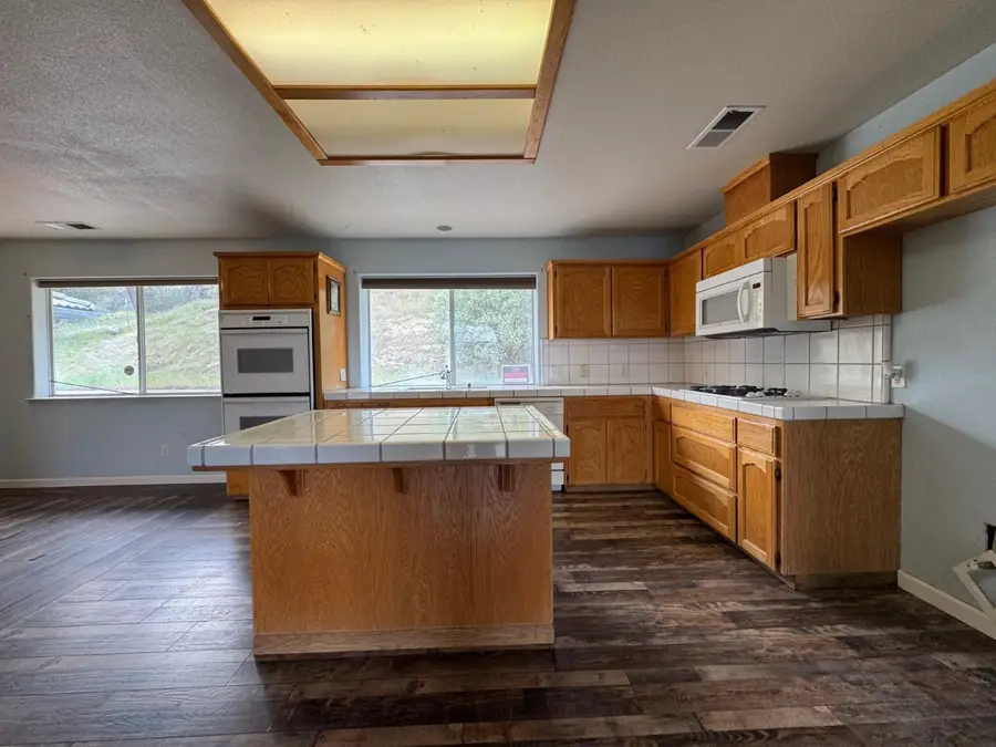 31540 Lucian Drive, Coarsegold, CA 93614 - #3