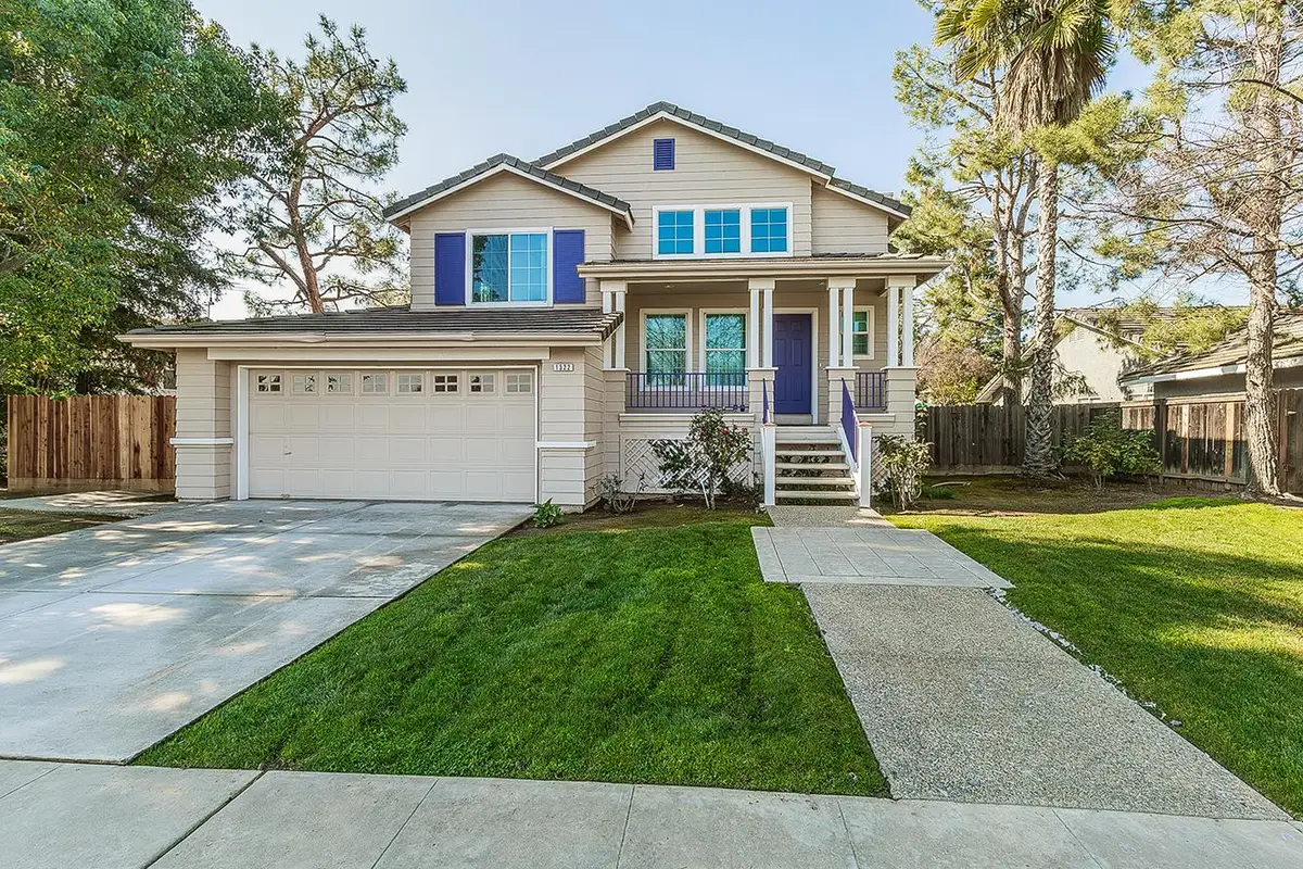 1322 Carson Avenue, Clovis, CA 93611 - Image #1