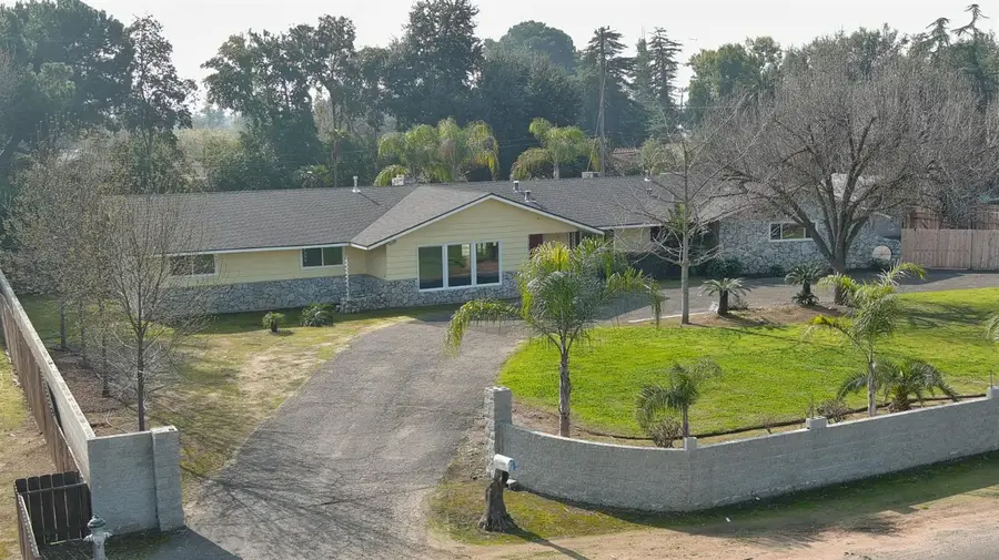 5454 E Butler Avenue, Fresno, CA 93727 - Image #2