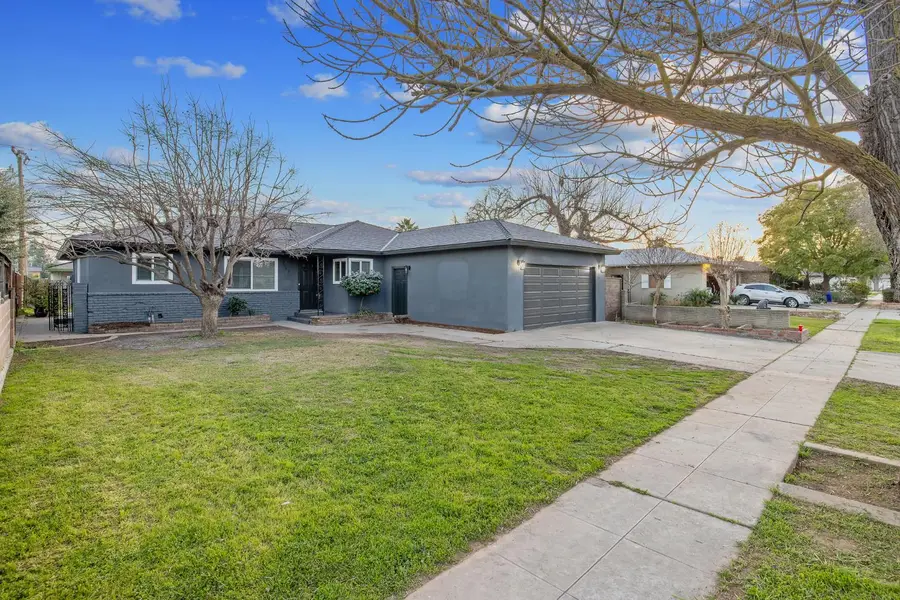 697 E Scott Avenue, Fresno, CA 93710 - Image #3