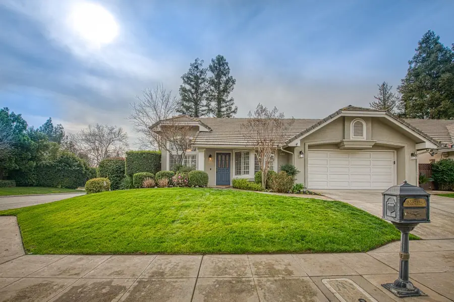 9225 N Bramwell Street, Fresno, CA 93720 - Image #2