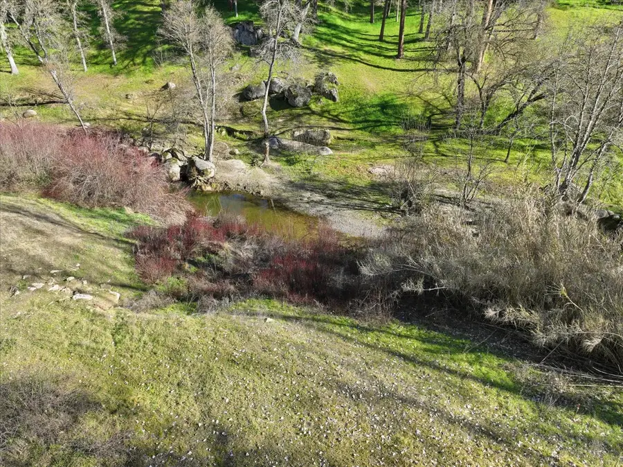 40833 Winding Way, Oakhurst, CA 93644 - Image #2