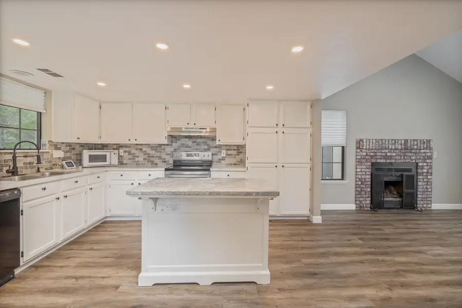 50850 Smoke Tree, Bass Lake, CA 93604 - Image #2