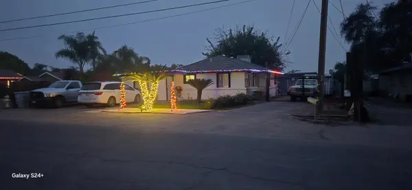 1545 Katy, Fresno, CA 93722