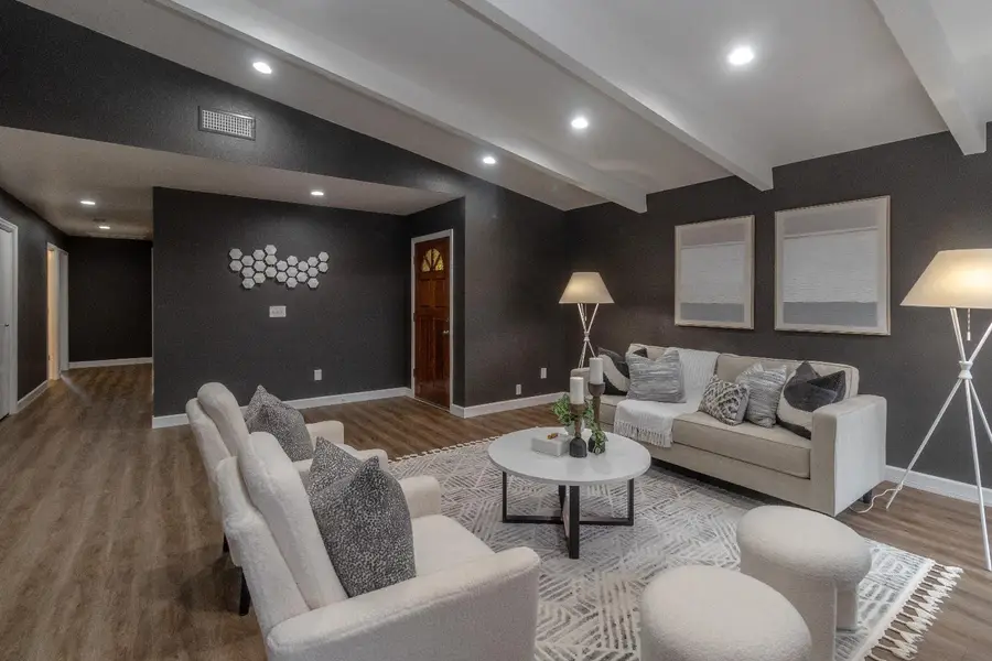 2058 W Calimyrna Avenue #101, Fresno, CA 93711 - Image #3