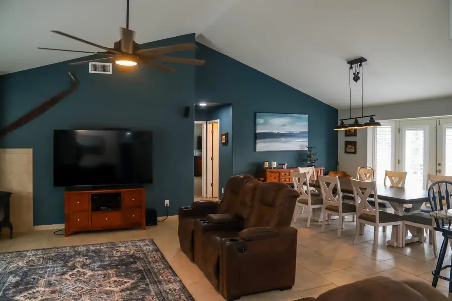 33478 Spreading Oak Lane, Auberry, CA 93602 - Image #2