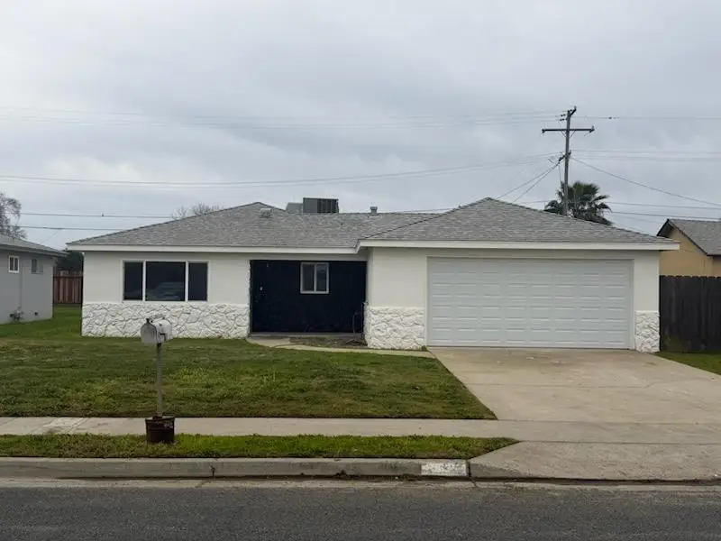 8625 La Vaca Way, Hanford, CA 93230 - Image #1