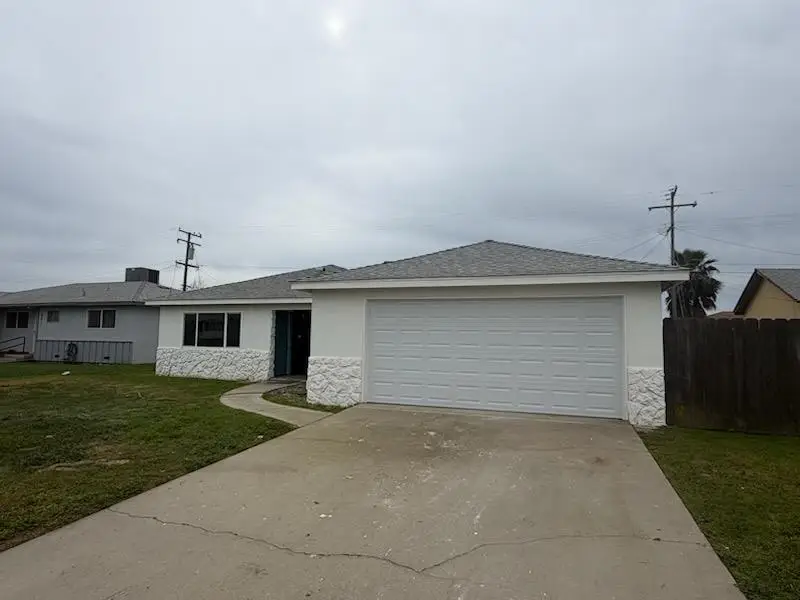 8625 La Vaca Way, Hanford, CA 93230 - Image #3