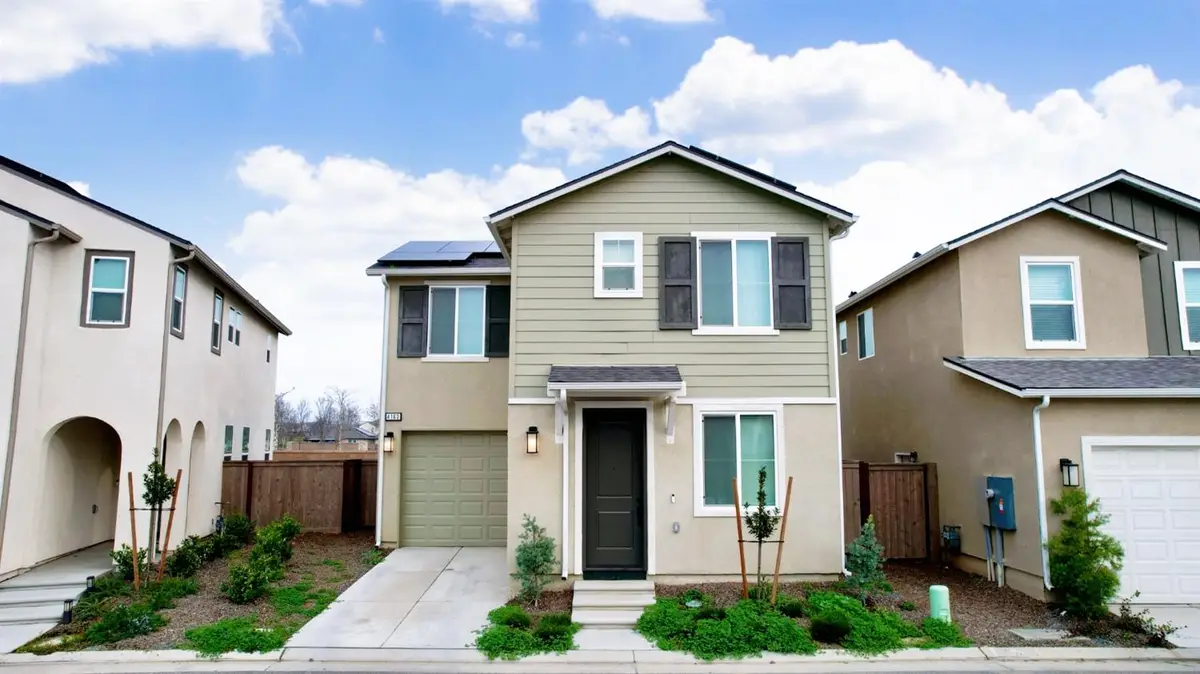 4163 Vincent Road, Madera, CA 93636 - Image #1