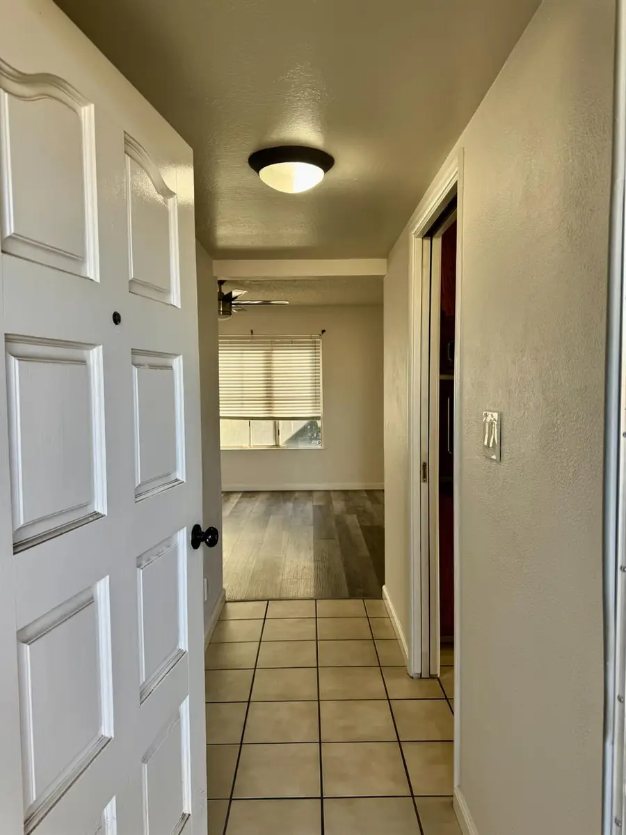 2617 W Sussex Way, Fresno, CA 93705 - #2