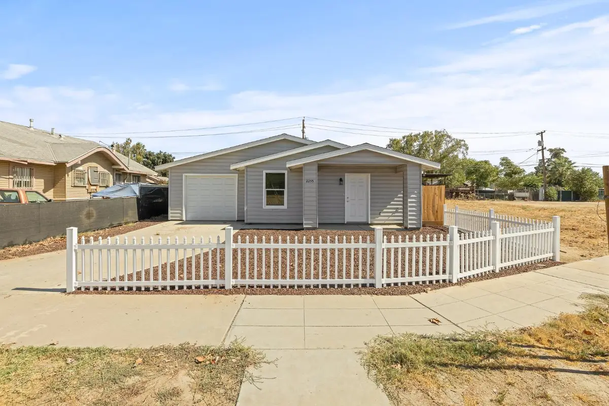 2255 S Rose Avenue, Fresno, CA 93706 - Image #1