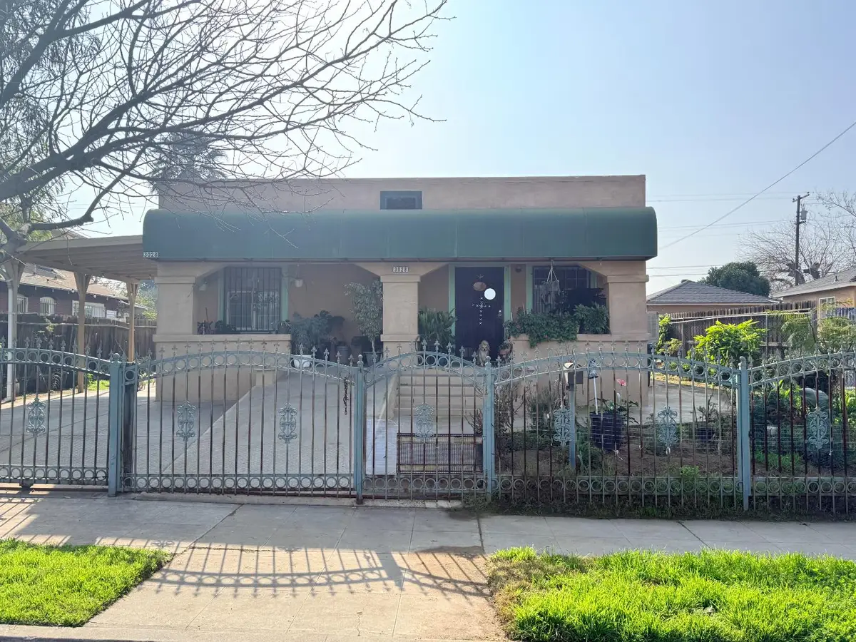 3028 E Grant Avenue, Fresno, CA 93701 - #1
