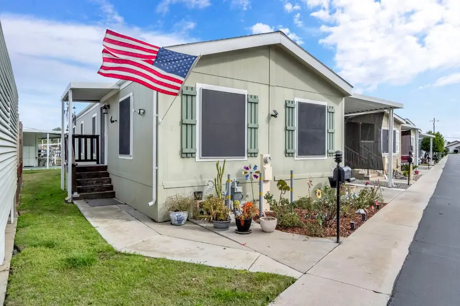 1650 Villa Avenue #9, Clovis, CA 93612 - #2