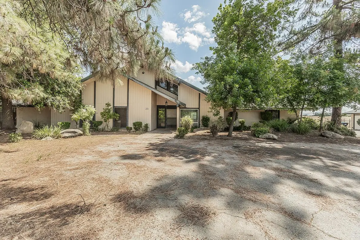 5276 Poinsetta Avenue, Clovis, CA 93619 - #1