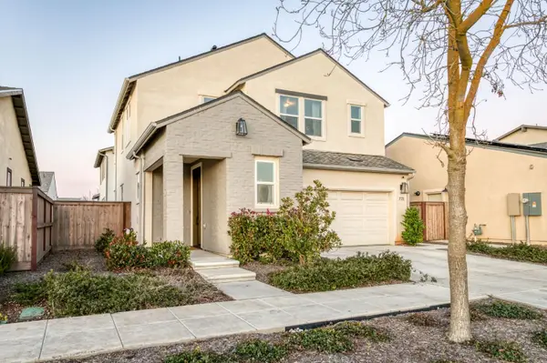 773 Robert Avenue, Madera, CA 93636