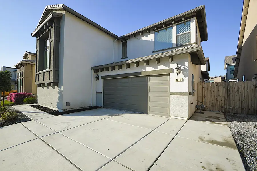 3412 W 3412 W. Venice, Visalia, CA 93277 - #2