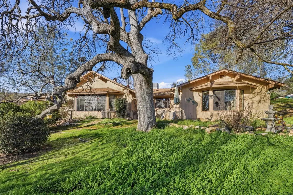 41900 Wild Horse Court, Coarsegold, CA 93614 - #1