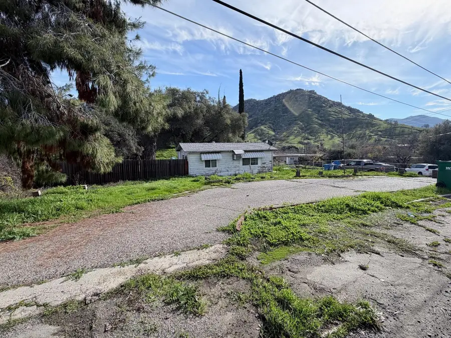 35415 Highway 190, Springville, CA 93265 - #2