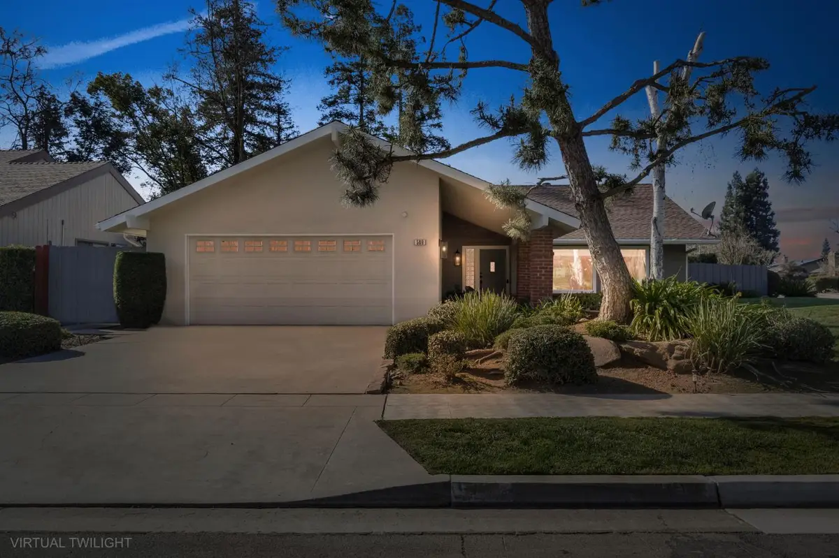 509 E Everglade Avenue, Fresno, CA 93720 - #1