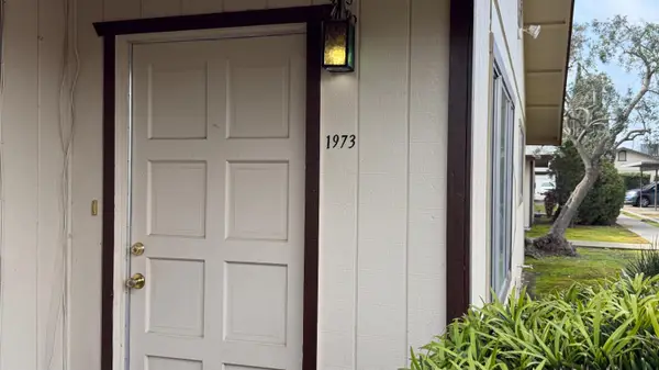 1973 Emma Lee Lane, Hanford, CA 93230