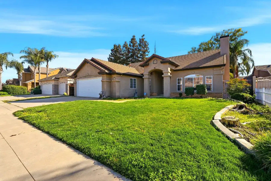 2857 E Ryan Lane, Fresno, CA 93720 - #3