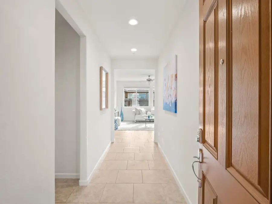 2318 Lombard Lane, Clovis, CA 93619 - #3