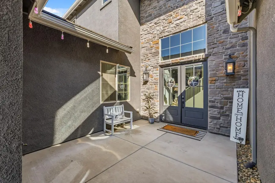 785 Ponderosa Way W, Madera, CA 93636 - #3