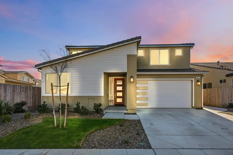 952 Pinnacle Drive W, Madera, CA 93636 - #2