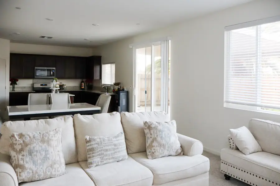 672 N Apricot, Fresno, CA 93727 - #3