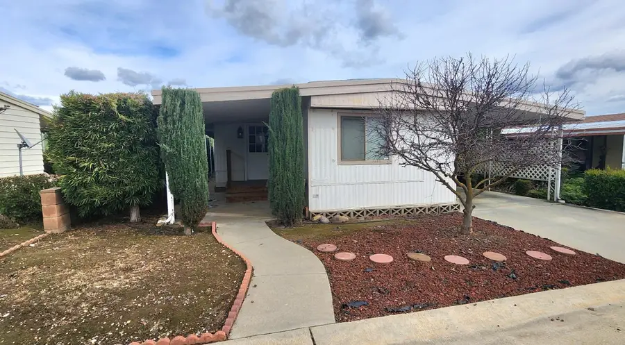 1300 W Olson Avenue #179, Reedley, CA 93654 - #2