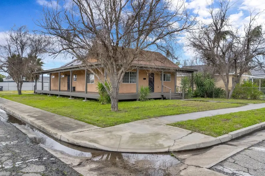 430 S 6th Street, Fowler, CA 93625 - #3