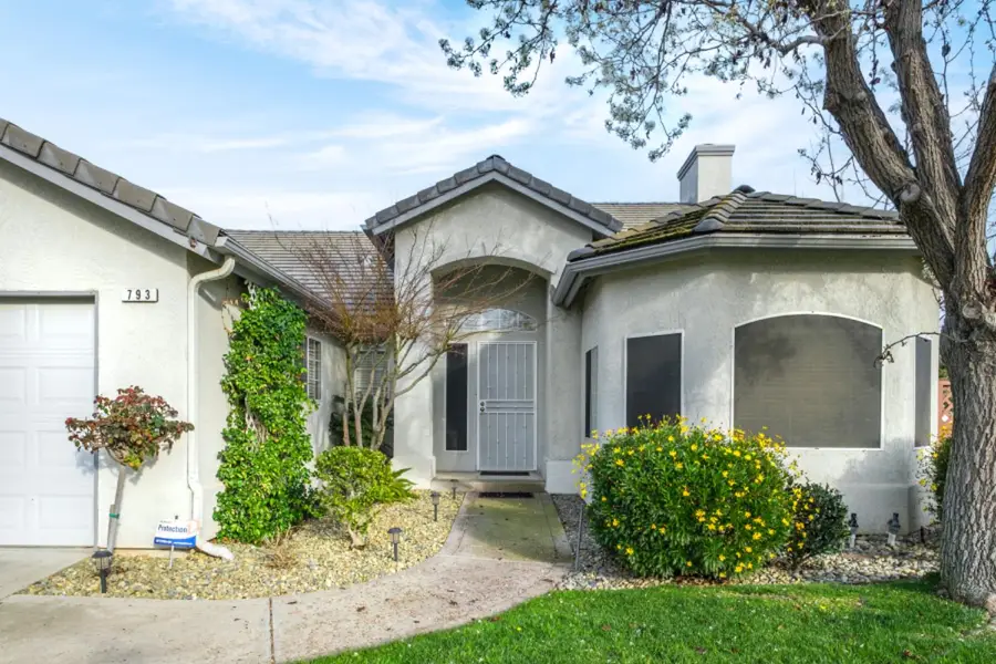 793 Applegate Avenue, Clovis, CA 93611 - #3