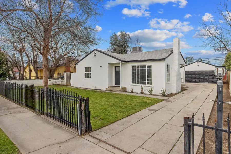 5009 E Clay Avenue, Fresno, CA 93727 - #2