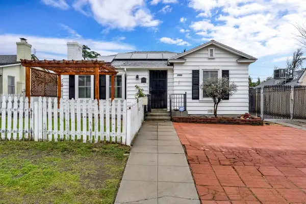 215 E Clinton Ave, Fresno, CA 93704